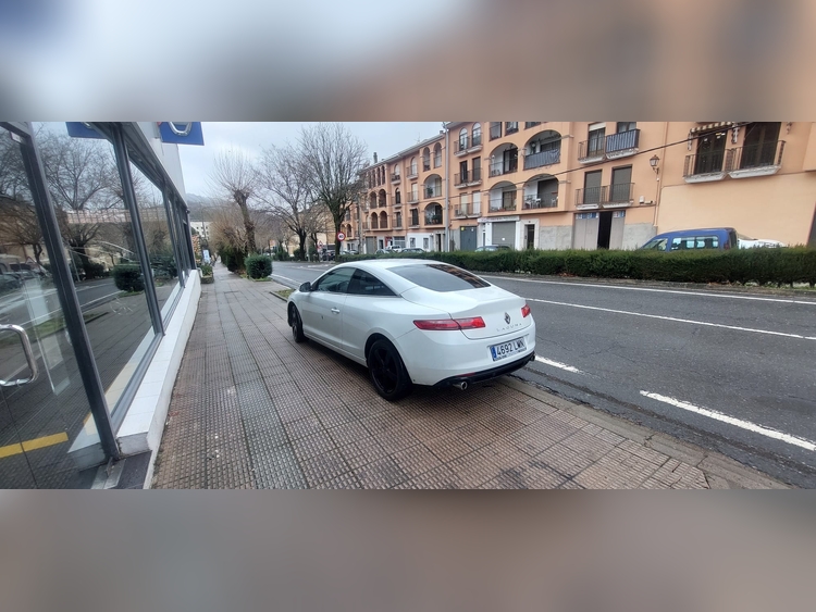 Renault Laguna coupe 2.0 150cv foto 4